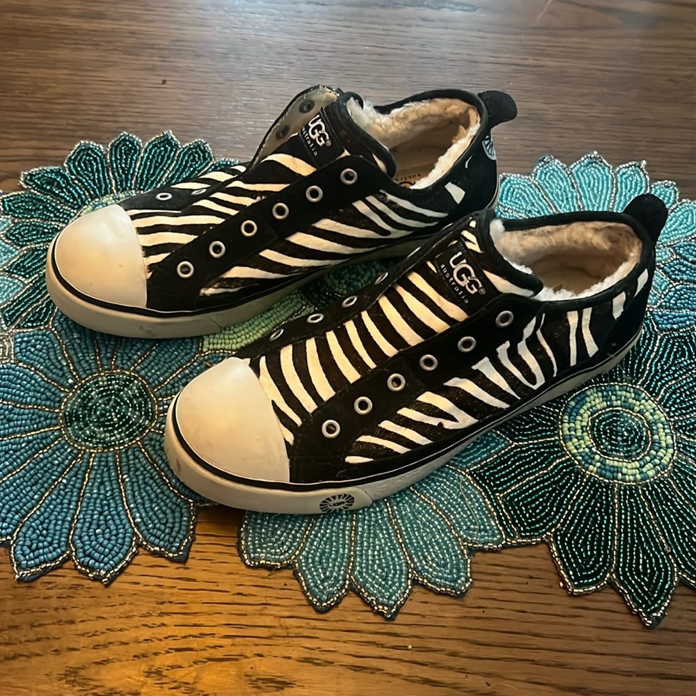 UGG Laela Exotic Animal Zebra Print Sneakers Sherpa Lined Shoes